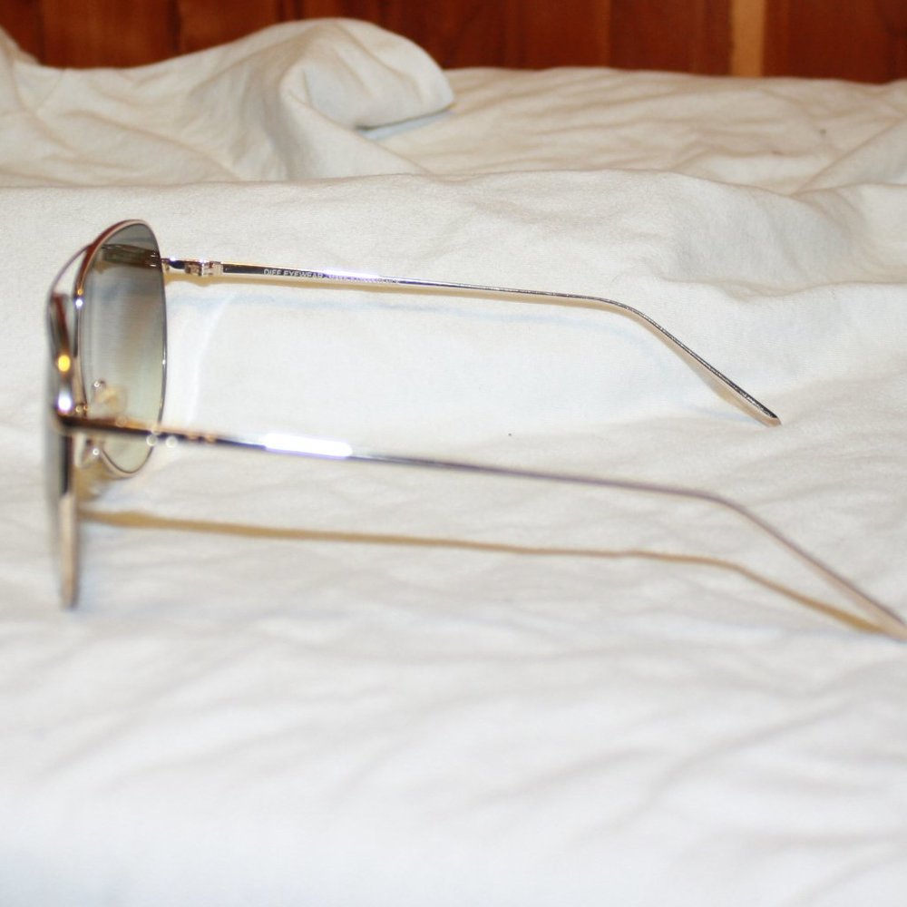 Diff Sunglasses - image 2